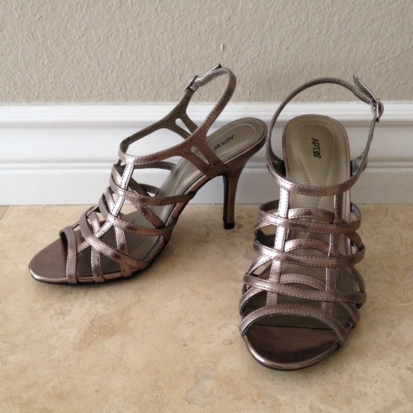 Apt. 9 pewter heels - Picture 2 of 3