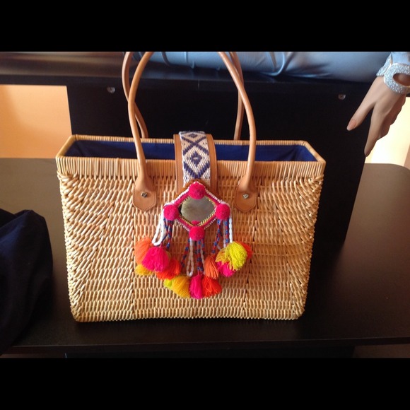 Tory burch straw bag