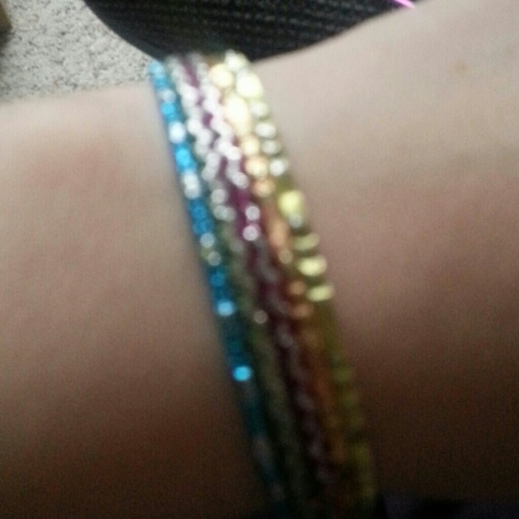 Braclets - Picture 4 of 4