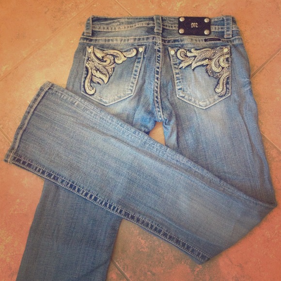 Light Wash Miss Me Jeans