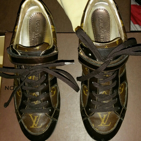 Authentic Louis Vuitton Sneakers