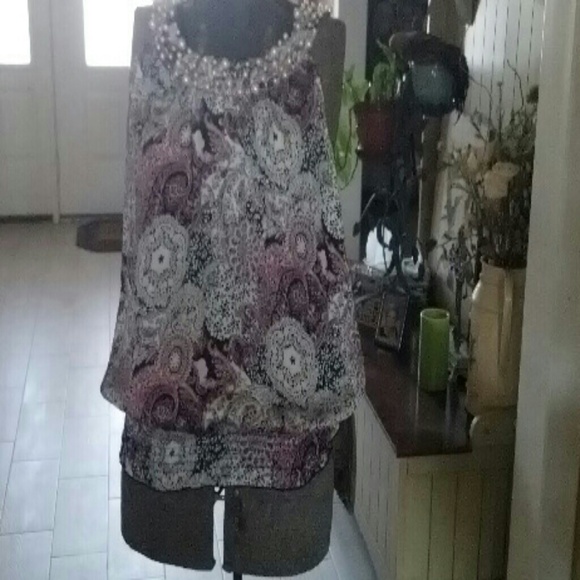 Black and pink dress blouse