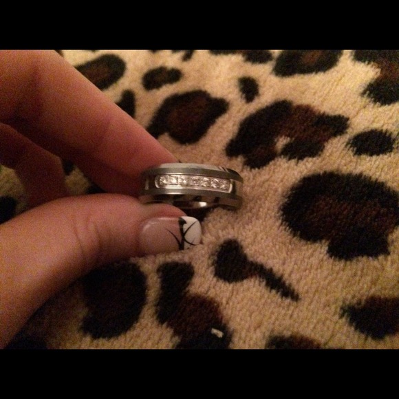 Men's wedding band or promise ring