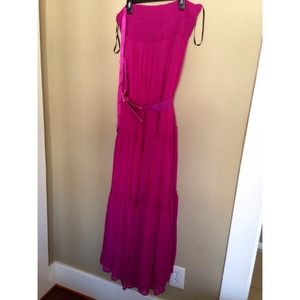 Bebe Maxi dress