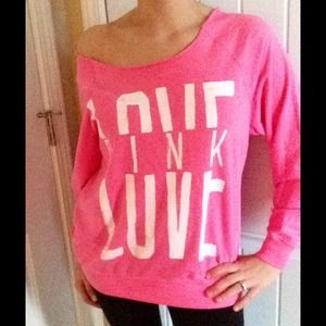 🚫TRADED🚫NEW Victoria's Secret PiNK Sweater