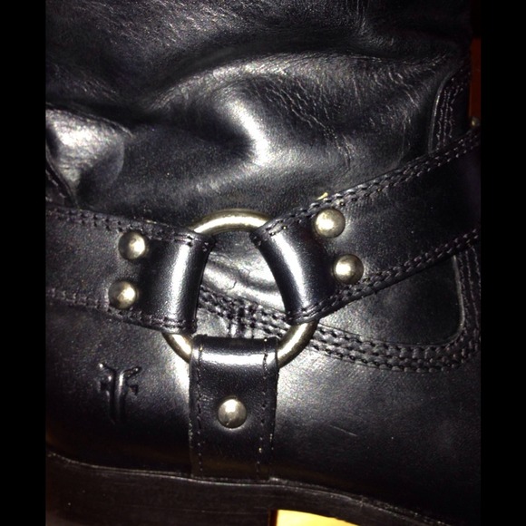 SOLD Frye® Melissa Harness Size 8 Boots NWOB - Picture 4 of 4