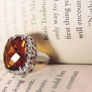 Silver Amber Ring
