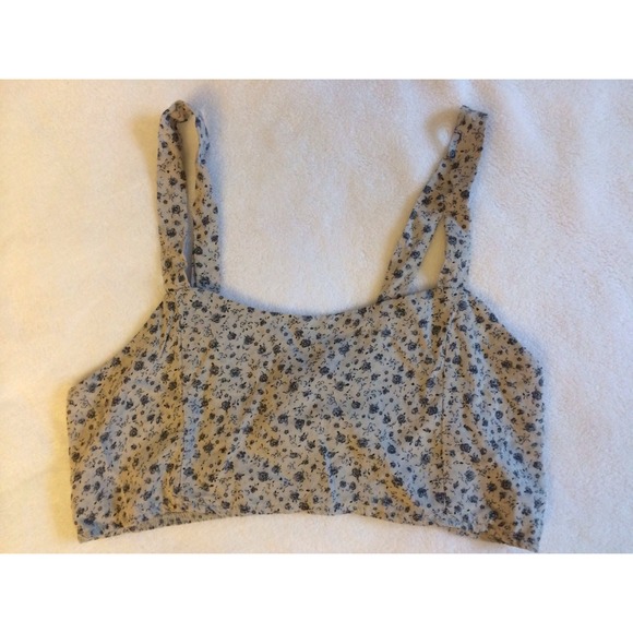⛔️SOLD⛔️Brandy Melville Raina Tank