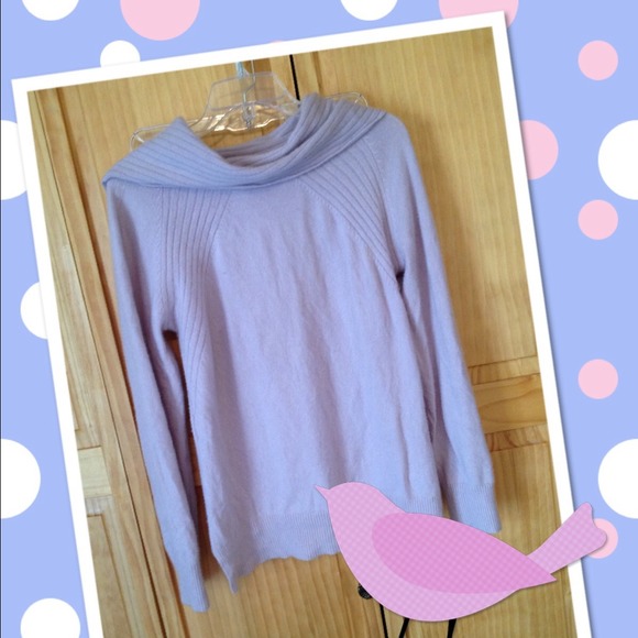 Lavender Cashmere Sweater!!!
