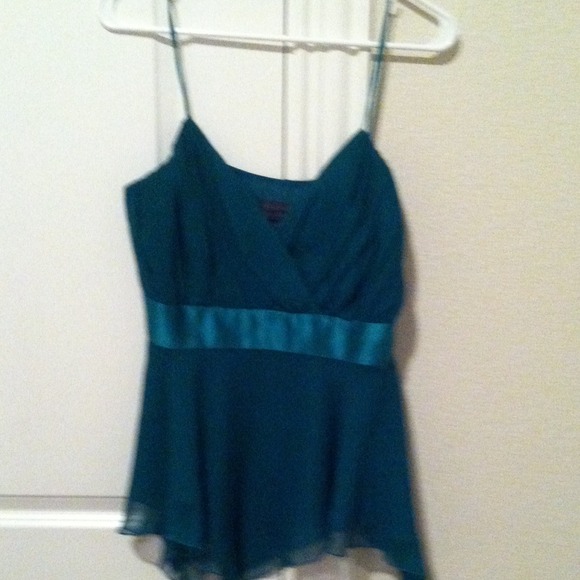 Emerald green loose fitting top
