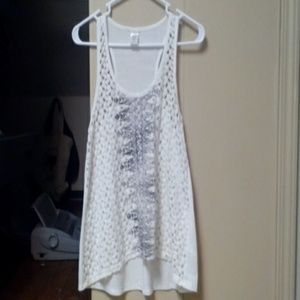 Black and White flowy tank top