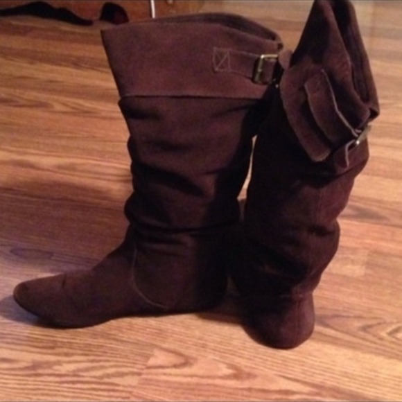 ❌❌SOLD ON ANOTHER SITE❌❌ Brown suede boots