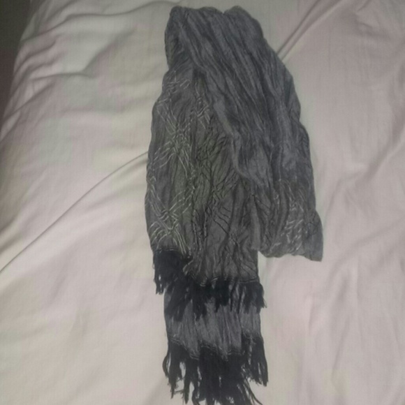 Scarf - Picture 2 of 2