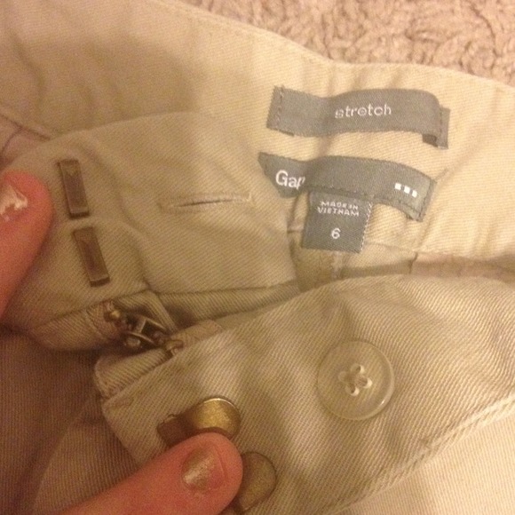 Shorts - Picture 3 of 3