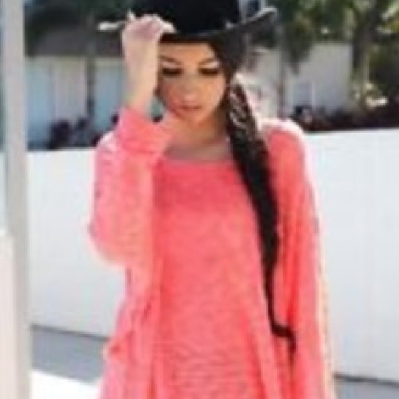 Sabo Skirt pink knit sweater