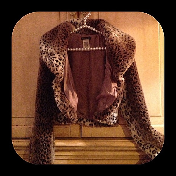 Adorable cropped leopard jacket - Picture 4 of 4