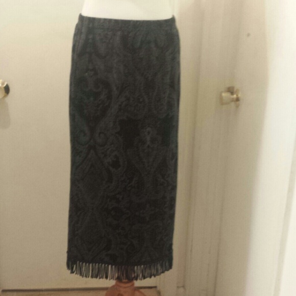 Beautiful ladies casual dress skirt