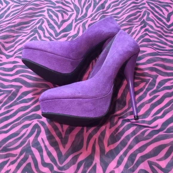 Charlotte Russe Shoes - Purple heels