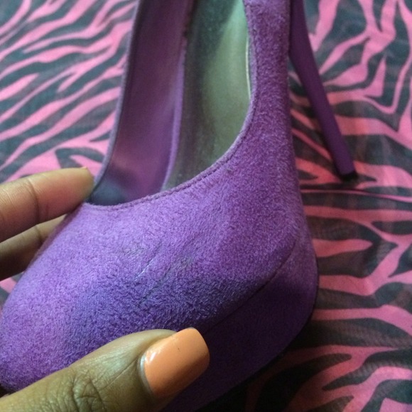 Purple heels - Picture 3 of 3