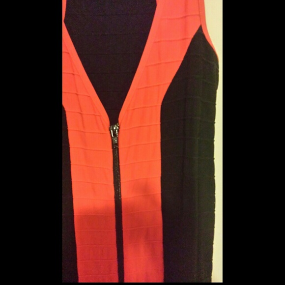 Color block bodycon - Picture 2 of 3