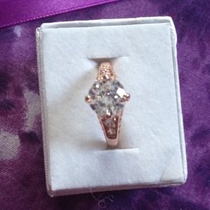 Rose gold filled gorgeous CZ diamond ring. Size 8.