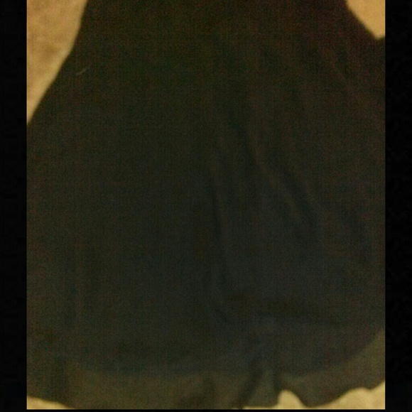 Black skirt - Picture 1 of 1