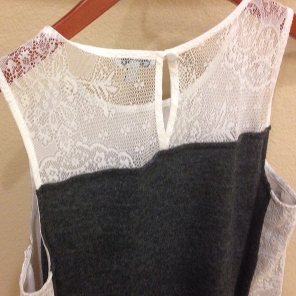 Clu dress - Picture 3 of 3