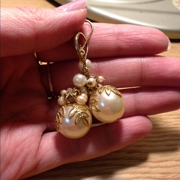 🚫Sold in bundle🚫Vintage Pearl Earrings