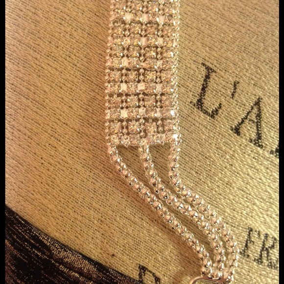 ❌NOT AVAILABLE❌**! Beautiful top!🍍 - Picture 4 of 4