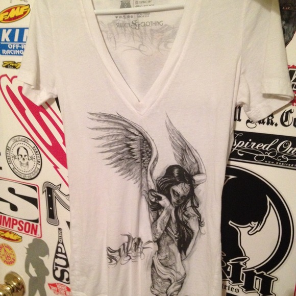 Sullen top