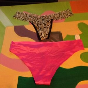 Victoria's Secret Intimates & Sleepwear - 🎁Victoria's Secret's panties Xs/Sm/M/L Victoria's Secret Intimates & Sleepwear - 🎁Victoria's Secret's panties Xs/Sm/M/L