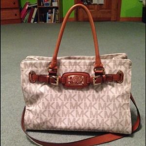 Michael Kors Hamilton.