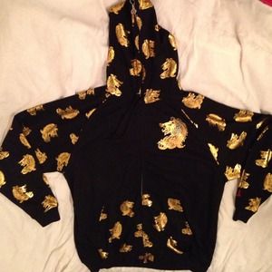 Black lion hoodie