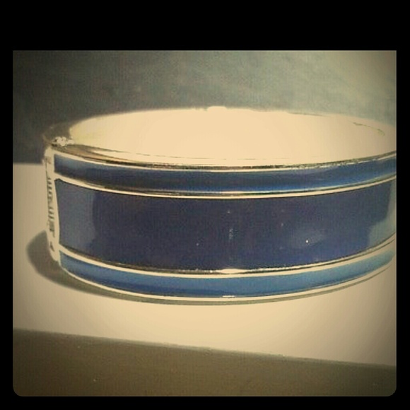 Vintage Retro silver blue enamel clamper bracelet