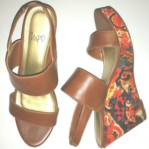 🎉 HP 7/18 🎉  Brown and multi color wedge