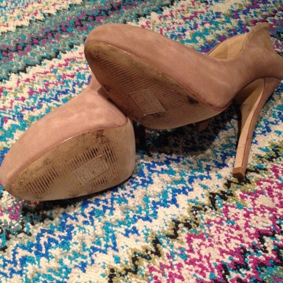 Tan Suede Heels - Picture 2 of 4