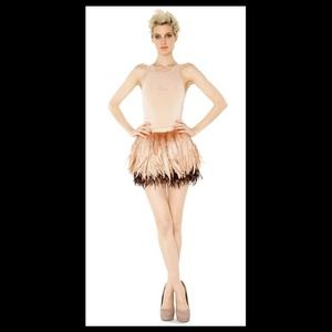 🎉HP 4/18🎉 Alice + Olivia Fancesca Feather Skirt