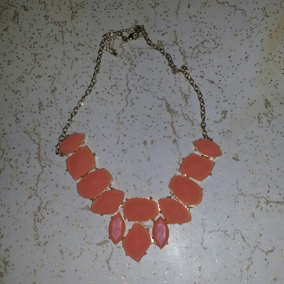 Statement necklace