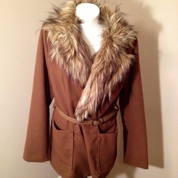 Fabulous Odyn Faux Fur Jacket Size Large