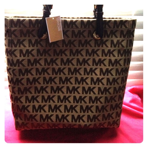 Mk tote purse