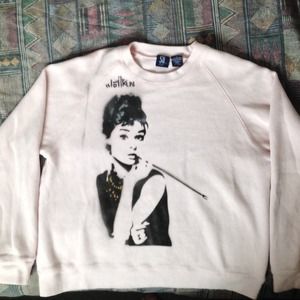 🍓Custom designed Audrey Hepburn sweater in pink🍓
