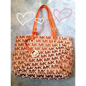 ❤️ MICHAEL KORS Jet Set Tote! 💯 ❤️