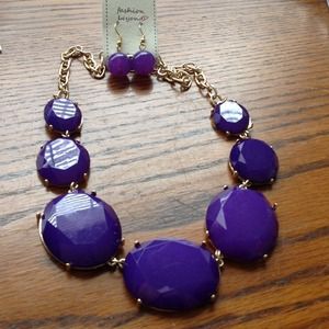 Brand new necklace with earrings