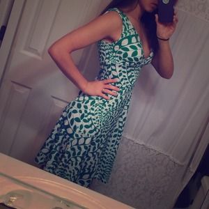 Retro green party dress