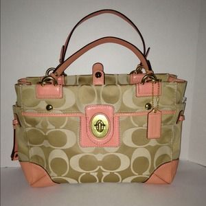 NEW Coach Carryall Handbag