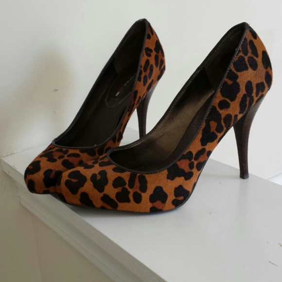 BR Mad Men calf hair leopard print heels size 7