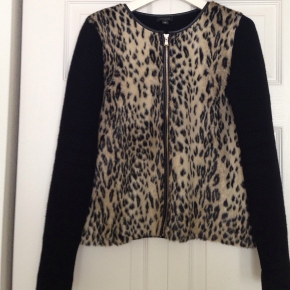 Ann Taylor Sweaters - Ann Taylor sweater jacket 😍😍😍😍