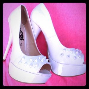 ✨Sold✨ White Studded Heels
