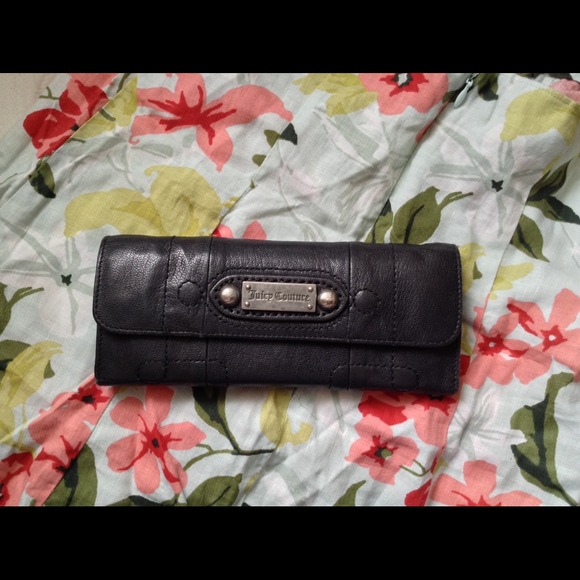 👾trading with allaboutjax👾 Juicy Couture Wallet