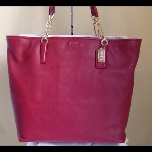 COACH Madison North/South Tote Leather Scarlet Red